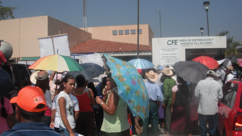 EXPRESS DE LA FRAYLESCA: Protestan contra la CFE por altos cobros al ...