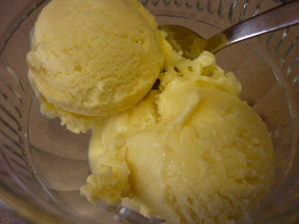 my adventures in baking Lemon Ginger Ice Cream