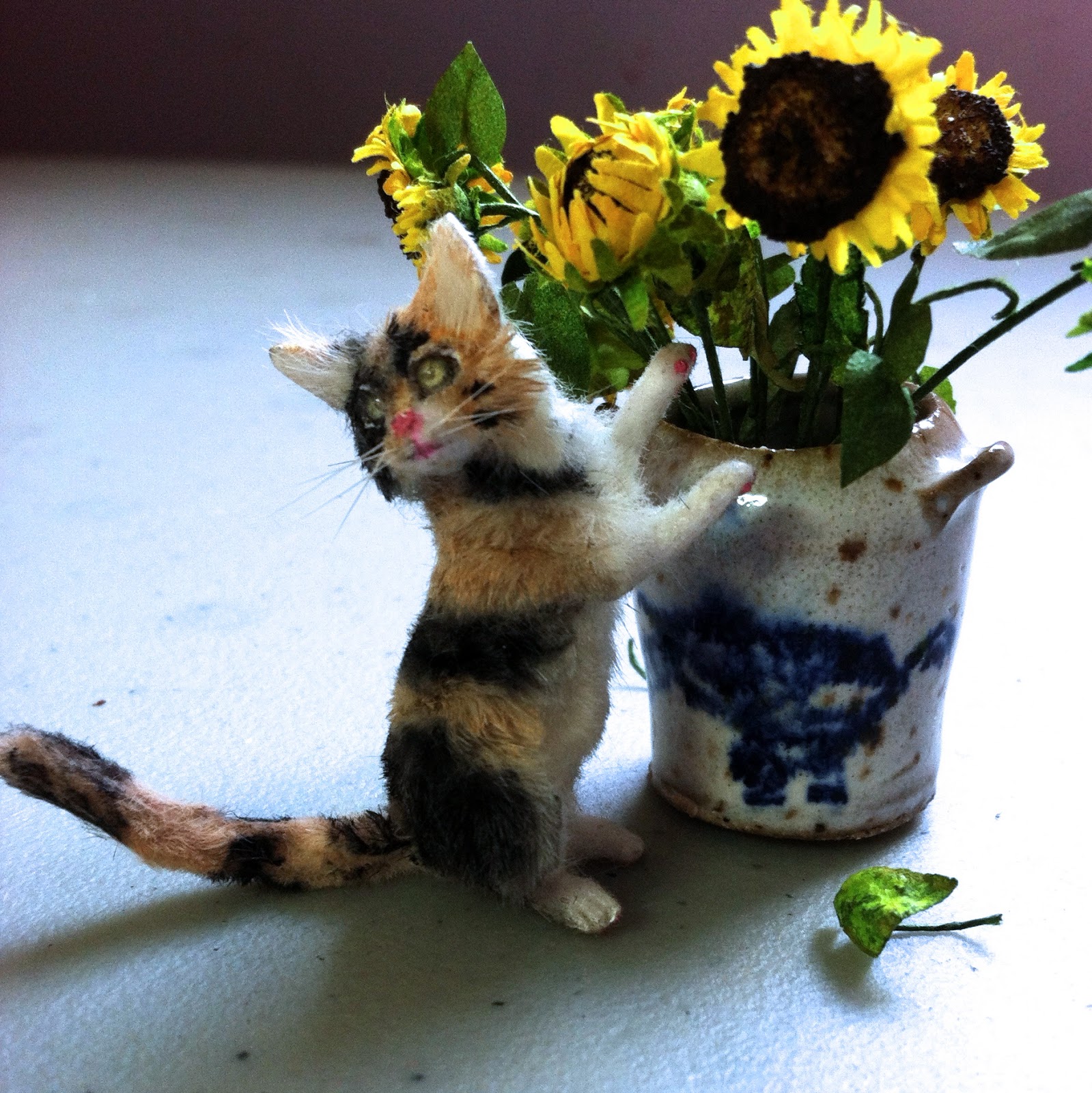 Woolytales Miniatures NEW Miniature Cats available on my esty