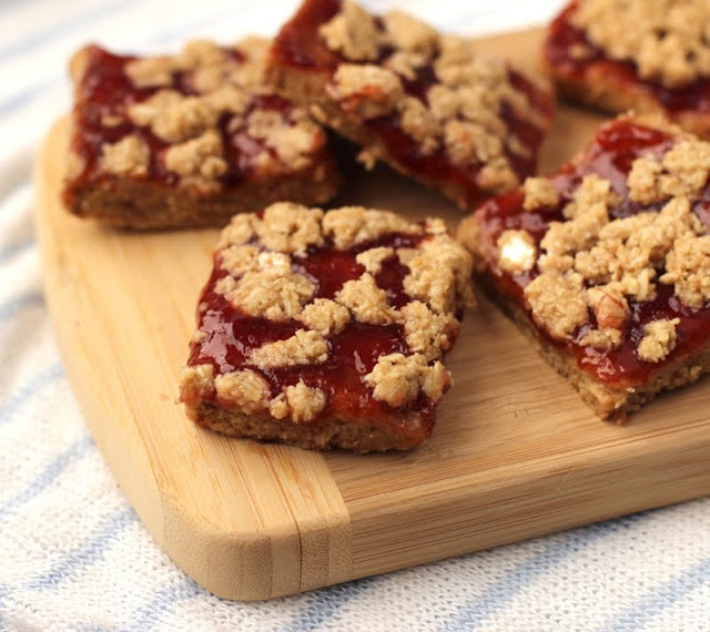 These Healthy Jelly Bars are sweet, soft, and full of flavor, but without the sugar and butter. Plus, they're gluten free and don't require any baking!