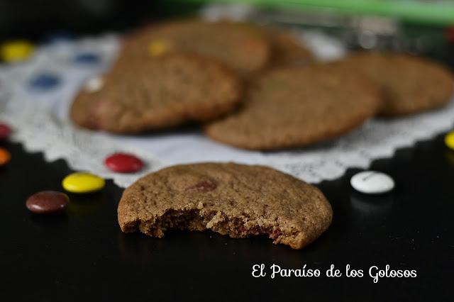 Galletas De Lacasitos Y Crema De Chocolate
