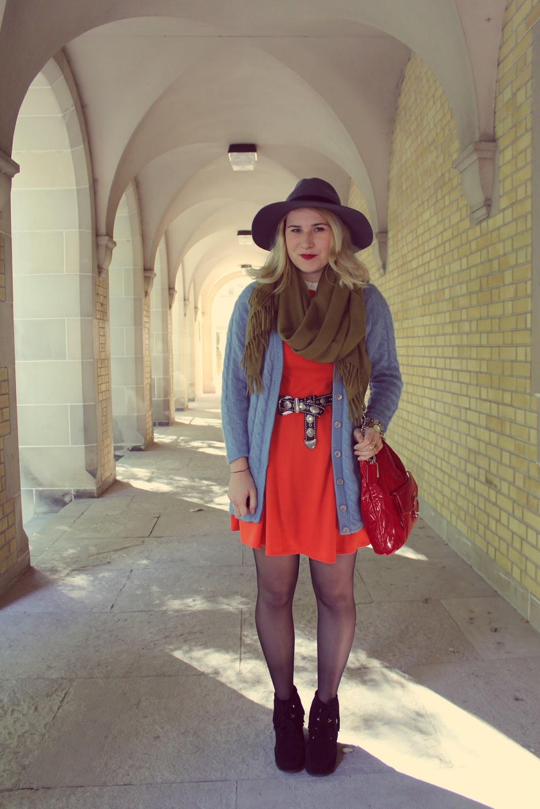 Blogger Interview mademoiselleruta - Fashionmylegs : The tights and