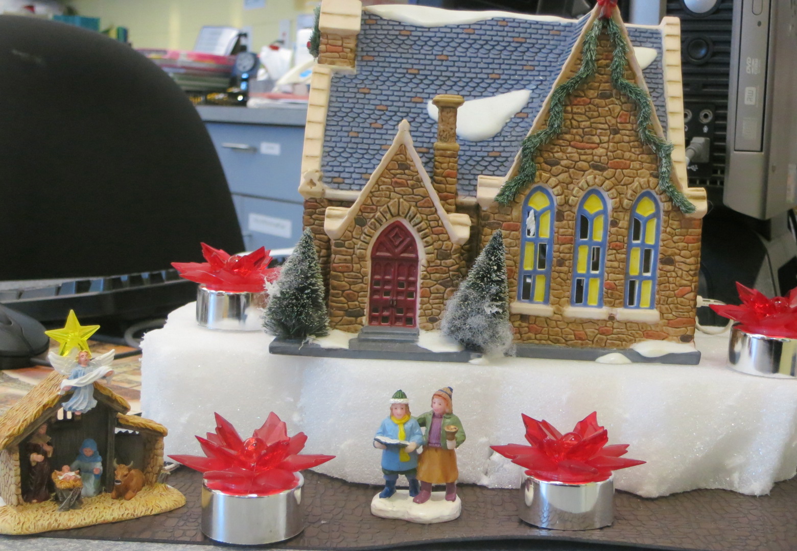 Another Day in Paradise: Library Holiday Decorations