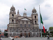 El estado de México (oficialmente Estado Libre y Soberano de México)