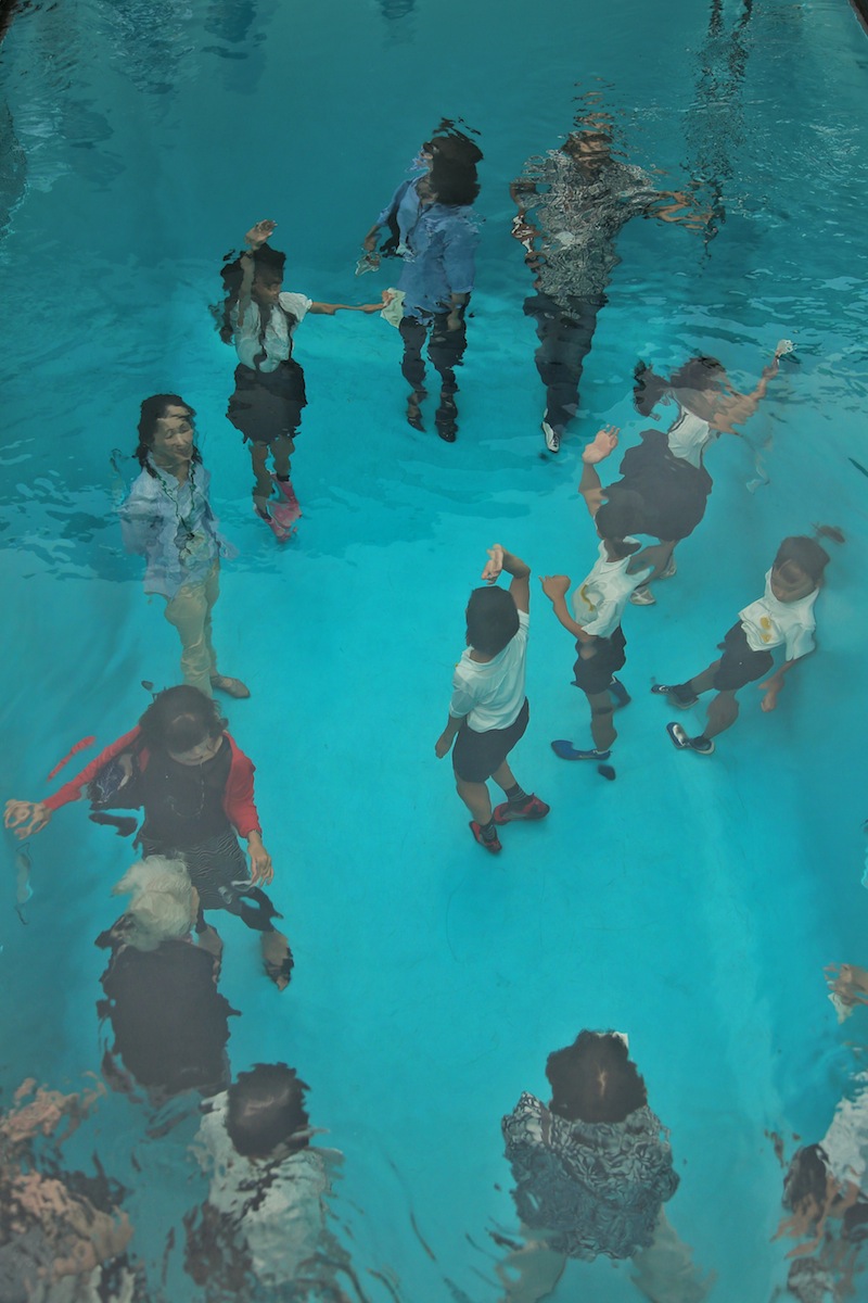 <a href="http://mataram.info/things-to-do-in-bali/visitindonesia-banda-marine-life-the-paradise-of-diving-topographic-point-inward-fundamental-maluku/">Indonesia</a>best destinations : Dry Out Swimming At 21St Century Museum Of Contemporary Art, Kanazawa