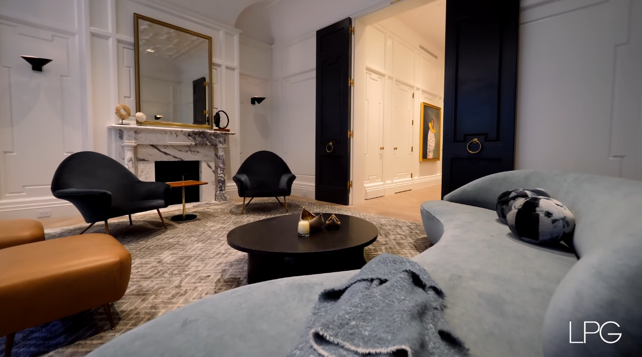 37 Photos vs. INSIDE the Top 3 BEST Manhattan, New York Townhouses | $20+ MILLION - Luxury Home & Interior Design Tour 37 Photos vs. INSIDE the Top 3 BEST Manhattan, New York Townhouses | $20+ MILLION - Luxury Home & Interior Design Tour