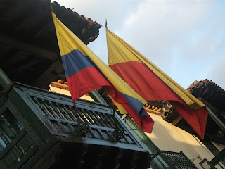 DSCF3361 20 juillet: jour de fête en Colombie!