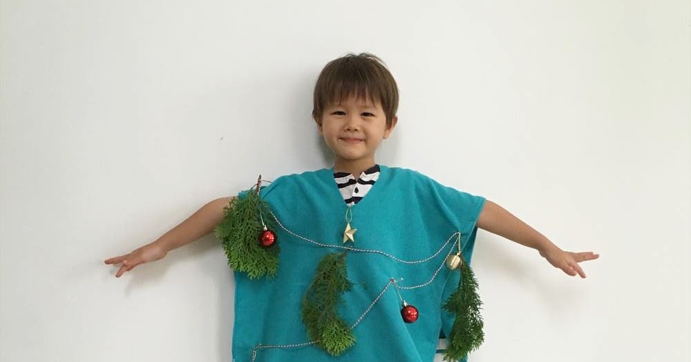 GoodyFoodies How to DIY a Christmas Tree Outfit for your Kid