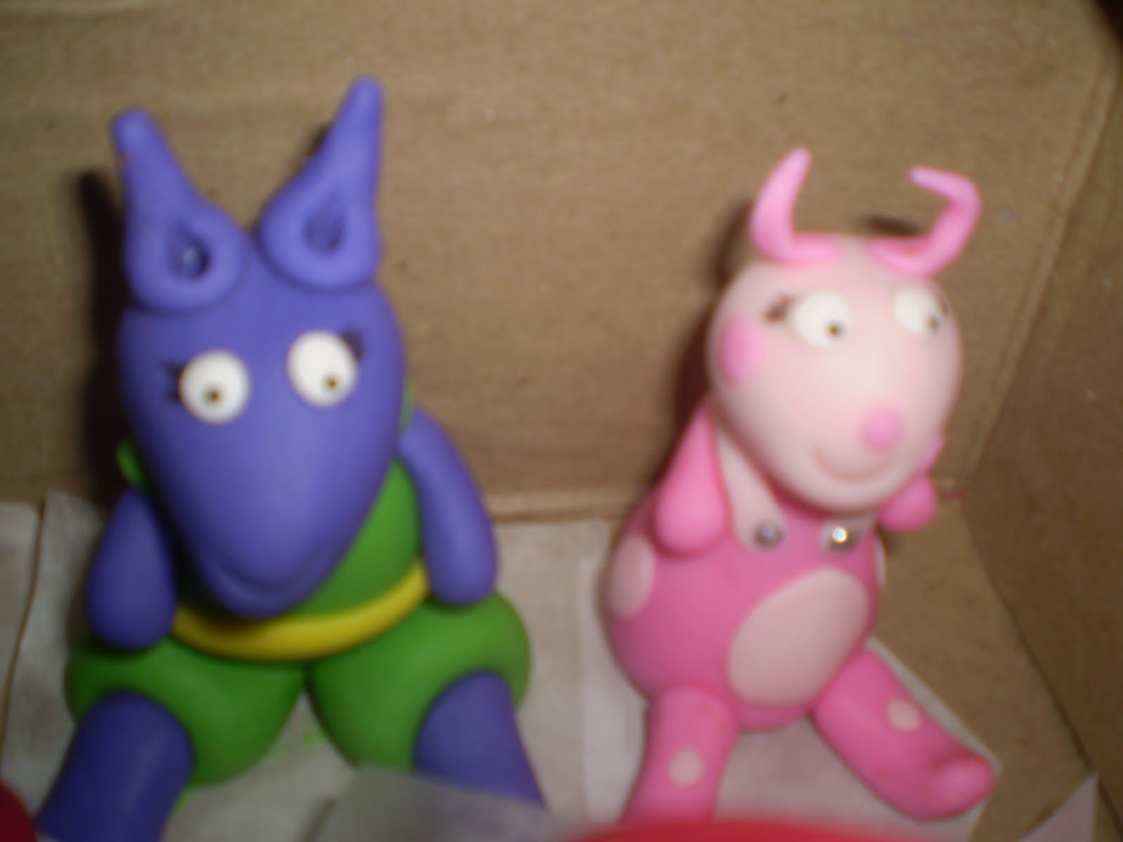 Sueli Chiavegato Bolos e Doces Bonecos de Pasta Americana