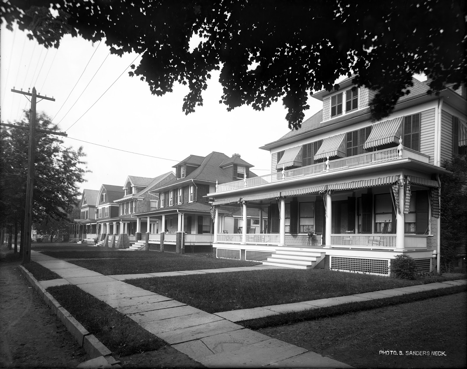 Lock 15 East Thomas Street
