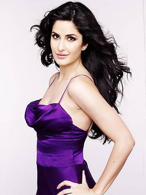 LifestyleBay: katrina kaif photos in blue dress