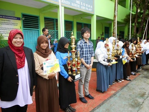 Keseruan Kunjungan Tim Quipper School ke Kabupaten Bandung √ Kunjungan Tim Quipper School ke Bandung