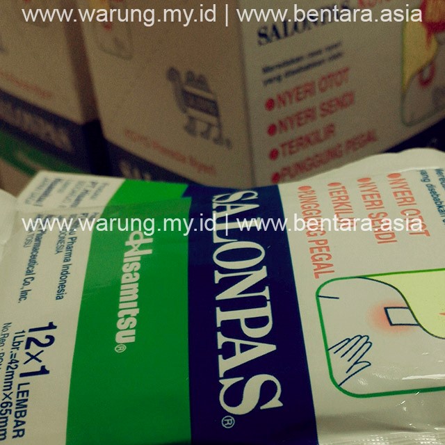 Salonpas 10 x 10 (Box) WARUNG FURNITURE Salonpas 10 x 10 (Box) WARUNG FURNITURE