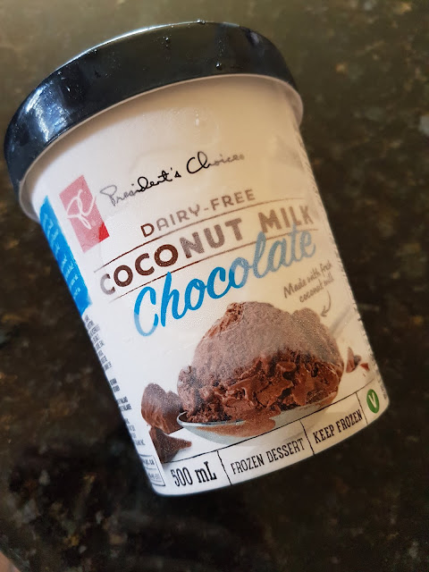 President's Choice Dairy-Free Coconut Milk Chocolate Frozen Dessert 