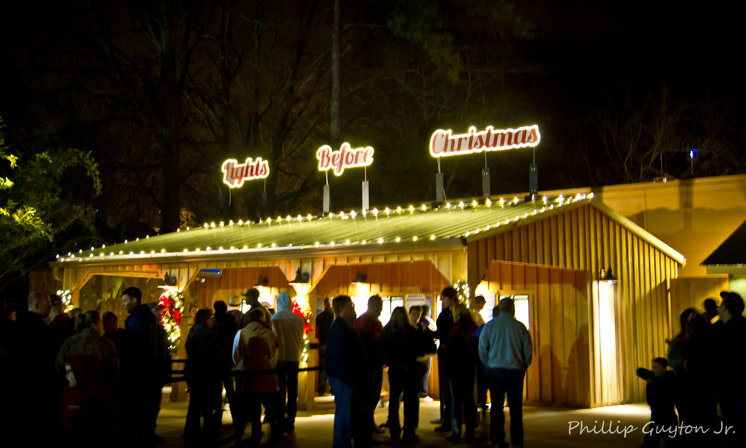 True Light Photography Riverbank Zoo's Lights Before Christmas