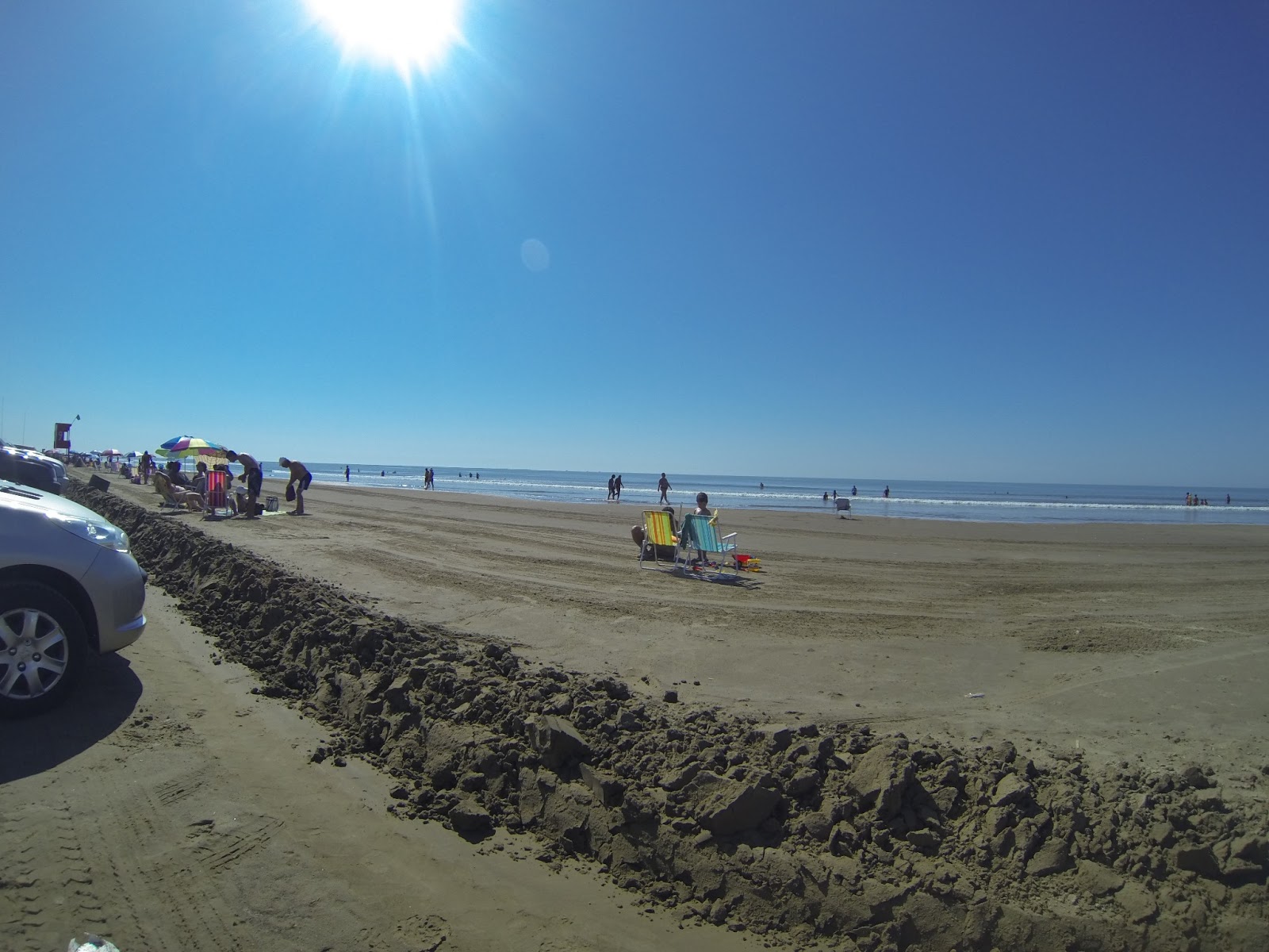 Praia do Cassino Aluguel de Casas, Praia do Cassino Sol brilha na maior praia do mundo