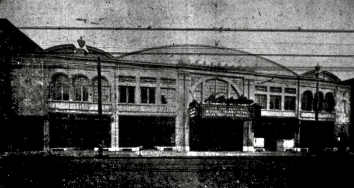 Quick Fun Facts Regarding Classic Movie Theaters and Film History A