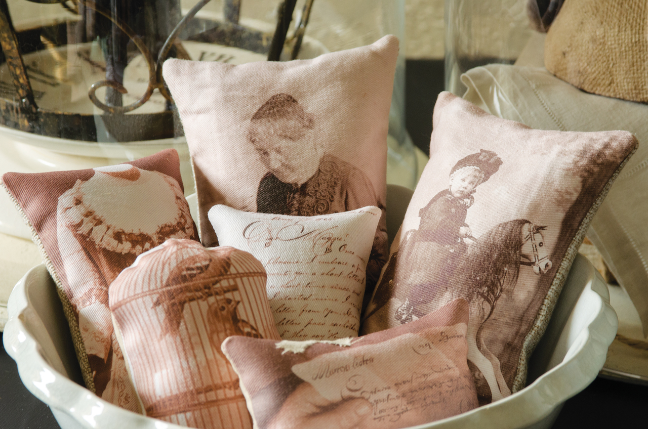 The Literate Quilter Blended Embroidery Combining Old & New Textiles