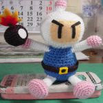 PATRON BOMBERMAN AMIGURUMI 23804