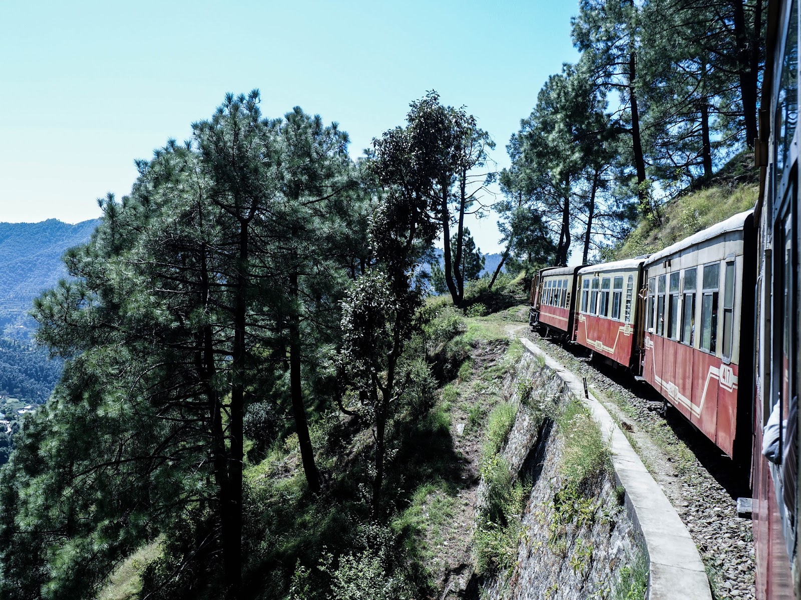 Intia, India, Kalka, Shimla, rautatie, railway, Northern India, Pohjois-Intia, train trip, junamatka, toy train, 