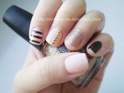 Simple yet Chic nails