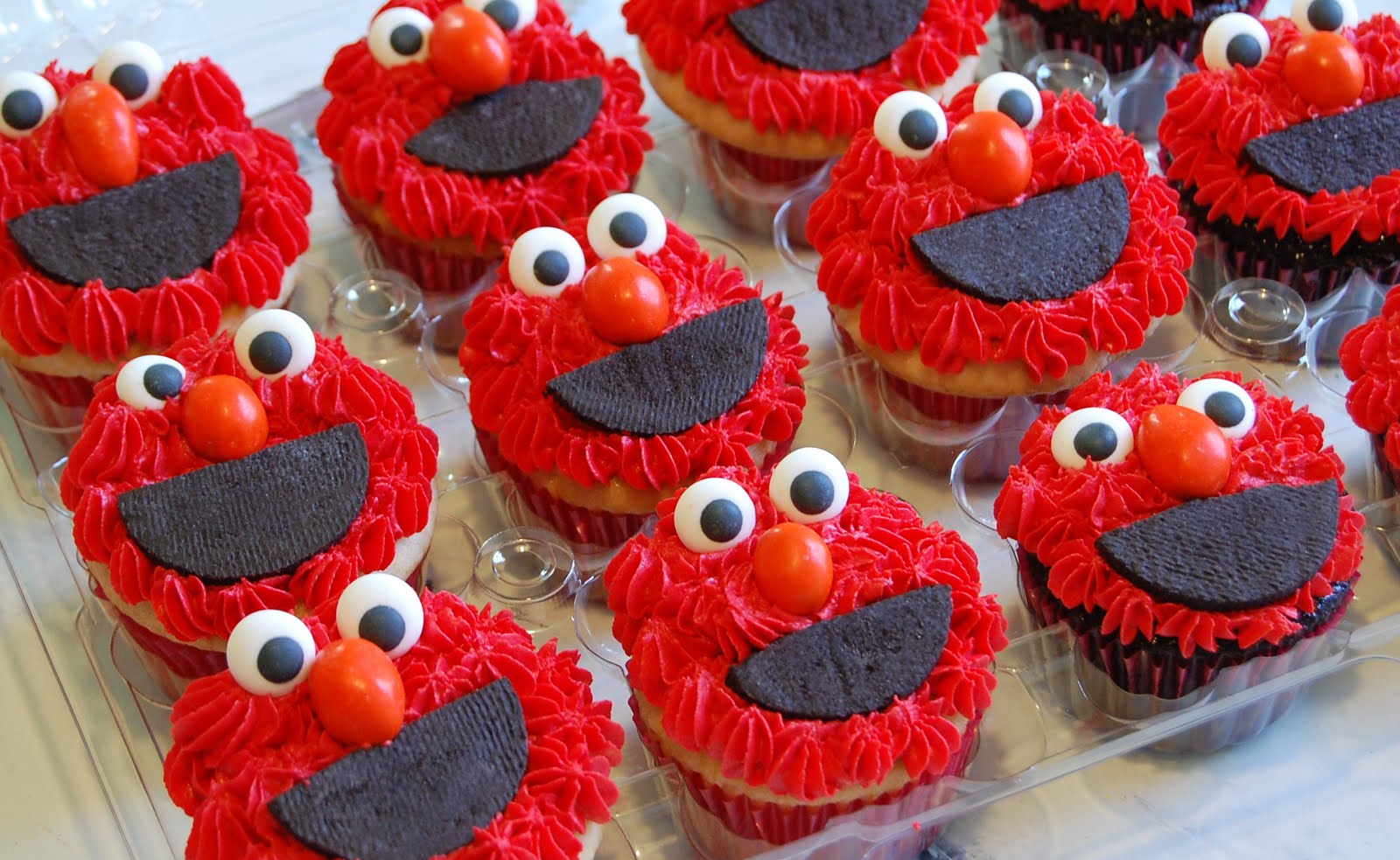 Pictures Of Elmo Cupcakes 89