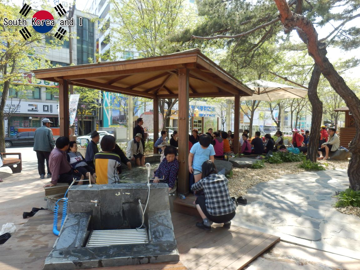 South Korea and I Daejeon sights 1 Yuseong Foot Spa