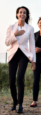 Veste Alexander Mc Queen / top Hugo Boss