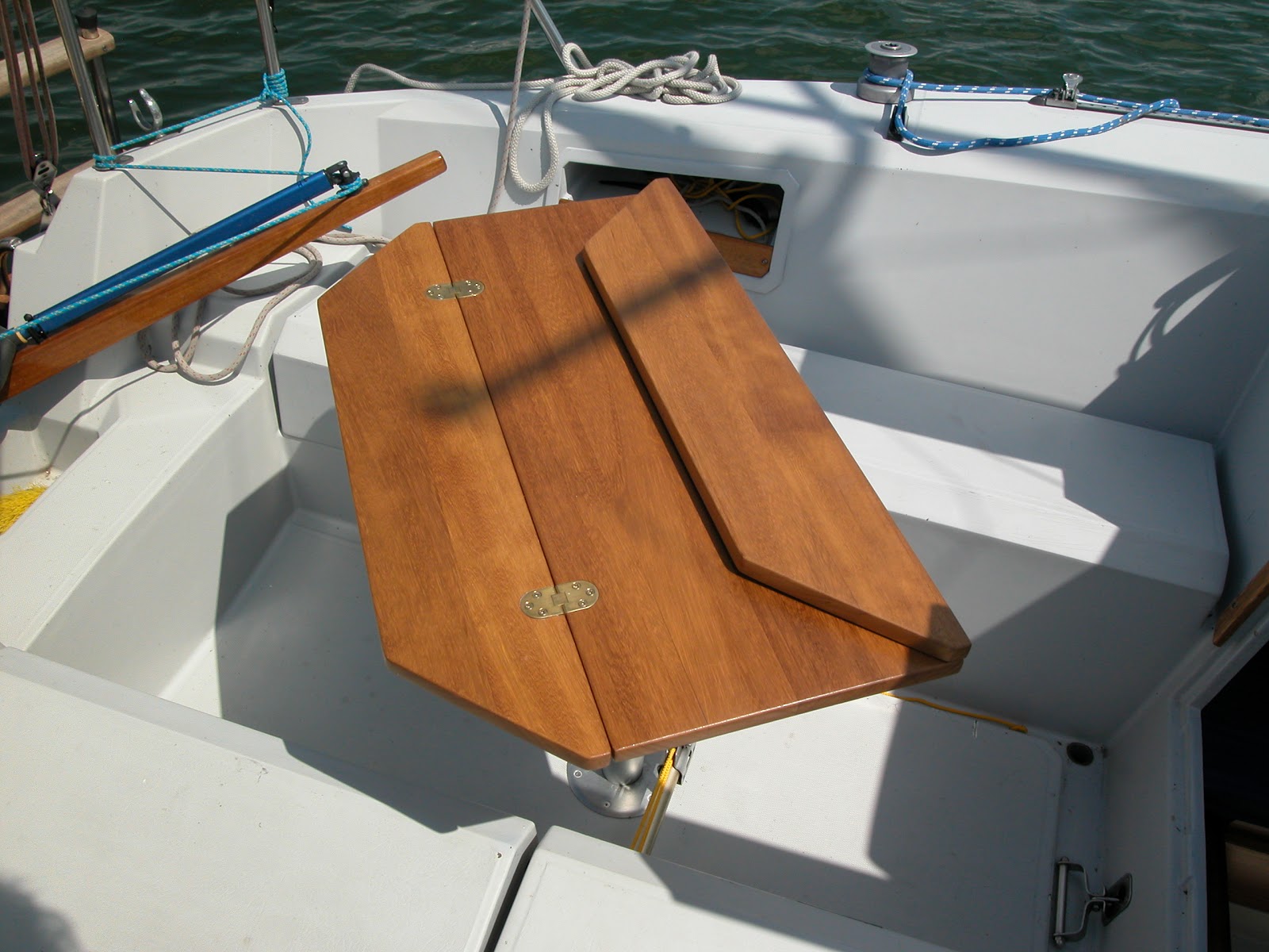 EDEL 600 DL "DARIA" La table de cockpit