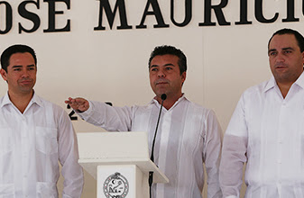 Felicita el gobernador al nuevo cabildo de Solidaridad, que encabeza Mauricio Góngora Escalante
