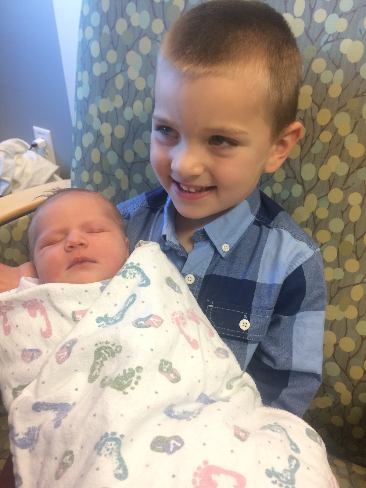 The Lindquist Family Blog: Baby Lena