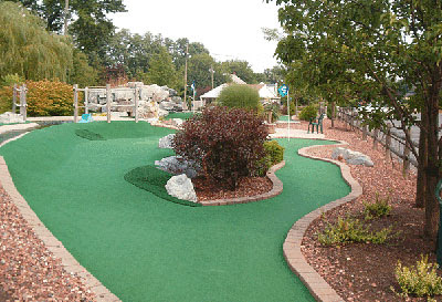 build your own putt putt course