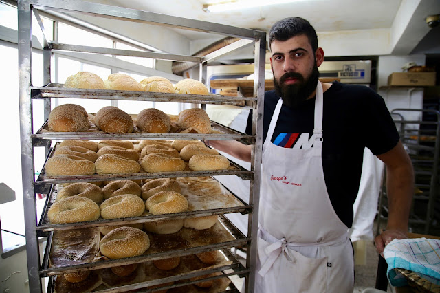 baker, apkatena bread, Cyprus pic: Kerstin Rodgers/msmarmitelover.com