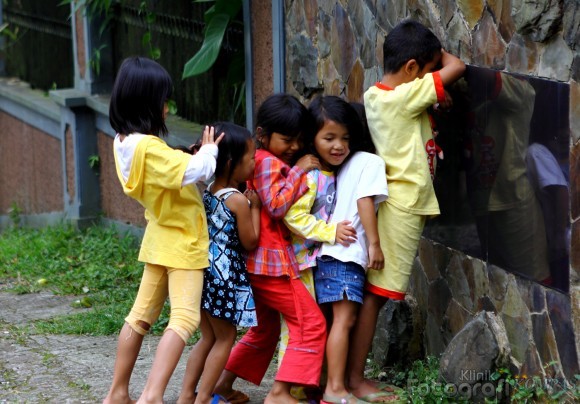 KESAKSIAN HIDUP: Permainan anak SD zaman dulu vs sekarang