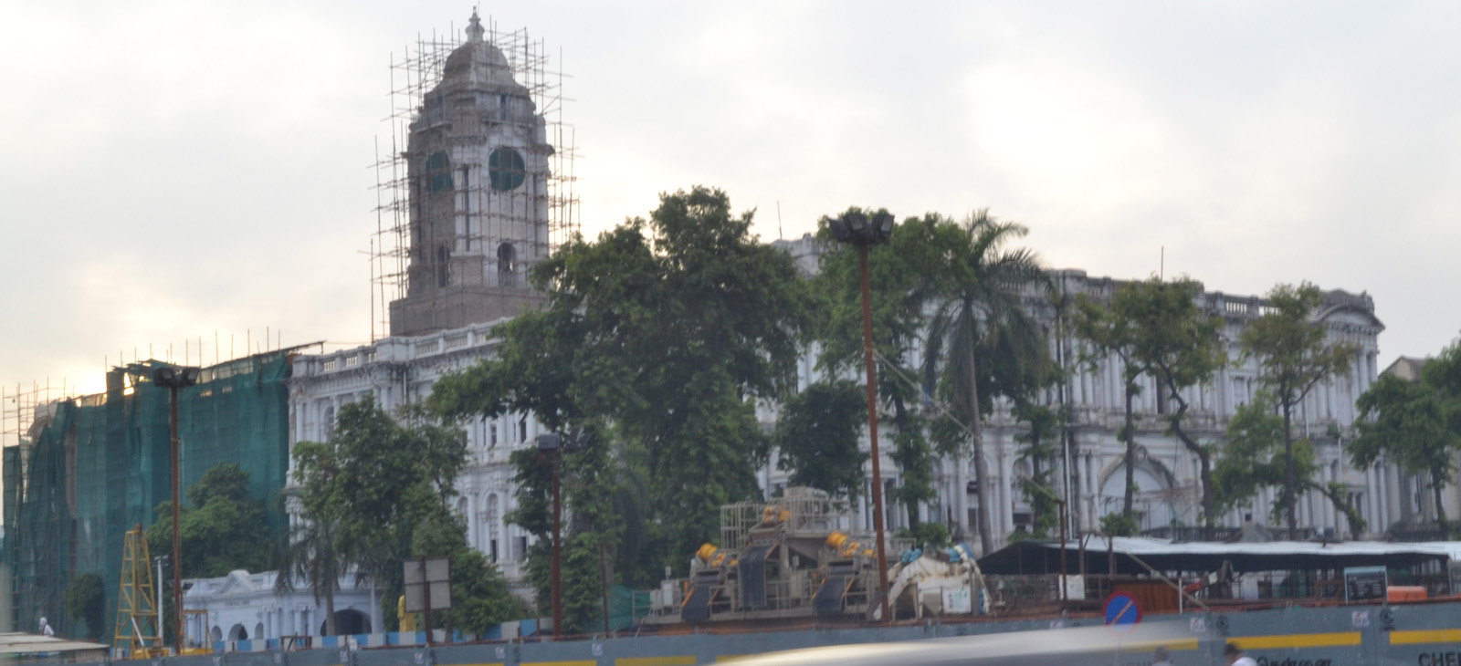Venesh a v CHENNAI CENTRAL 20 minuets roaming