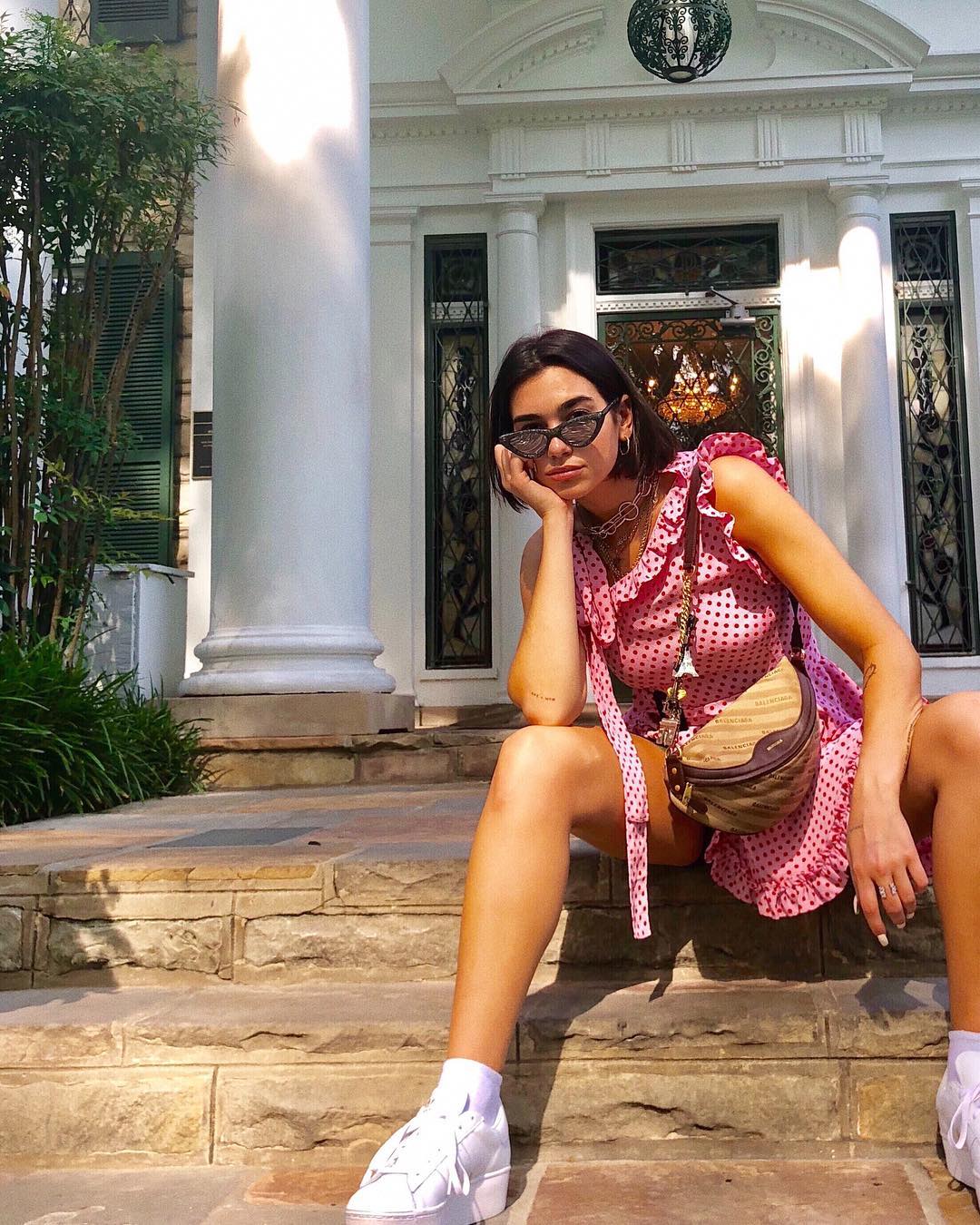 Dua Lipa 's Social Pics - Indian Models & Actress