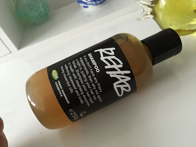 lush rehab shampoo review