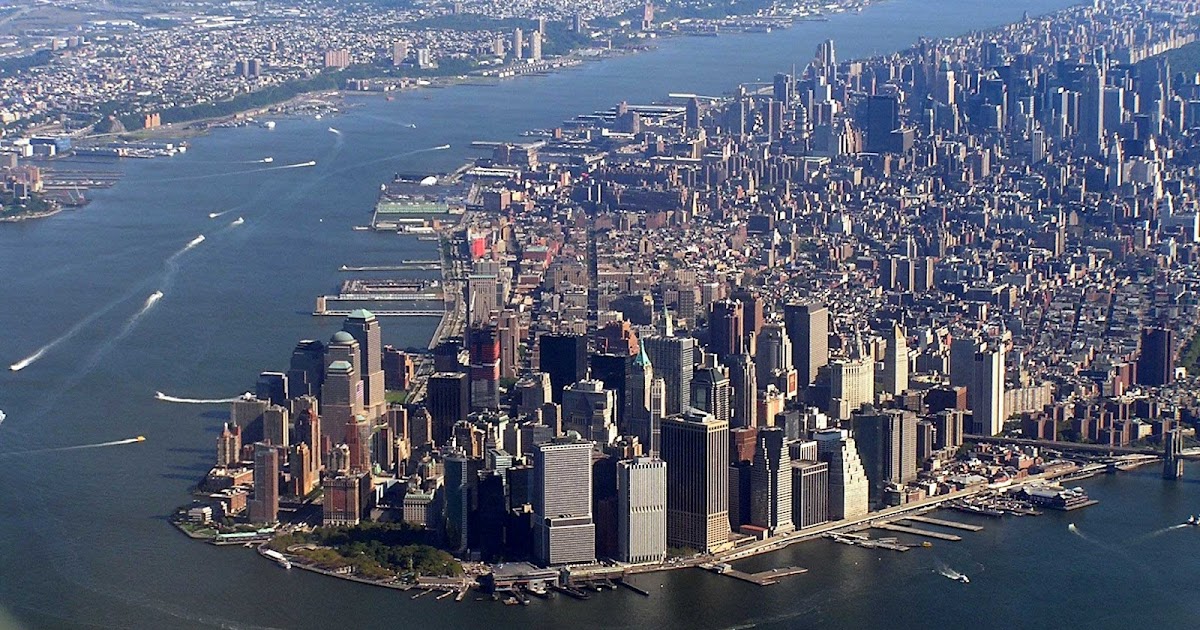 New York LifeDay by Day LIVING IN MANHATTAN NEW YORK CITY.