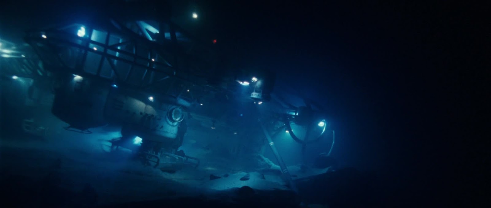 model ships in the cinema: The Abyss 1989 Part 5
