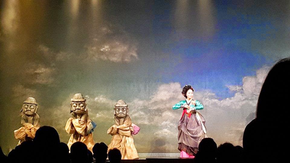 miso: baebijang-jeon korean traditional performance