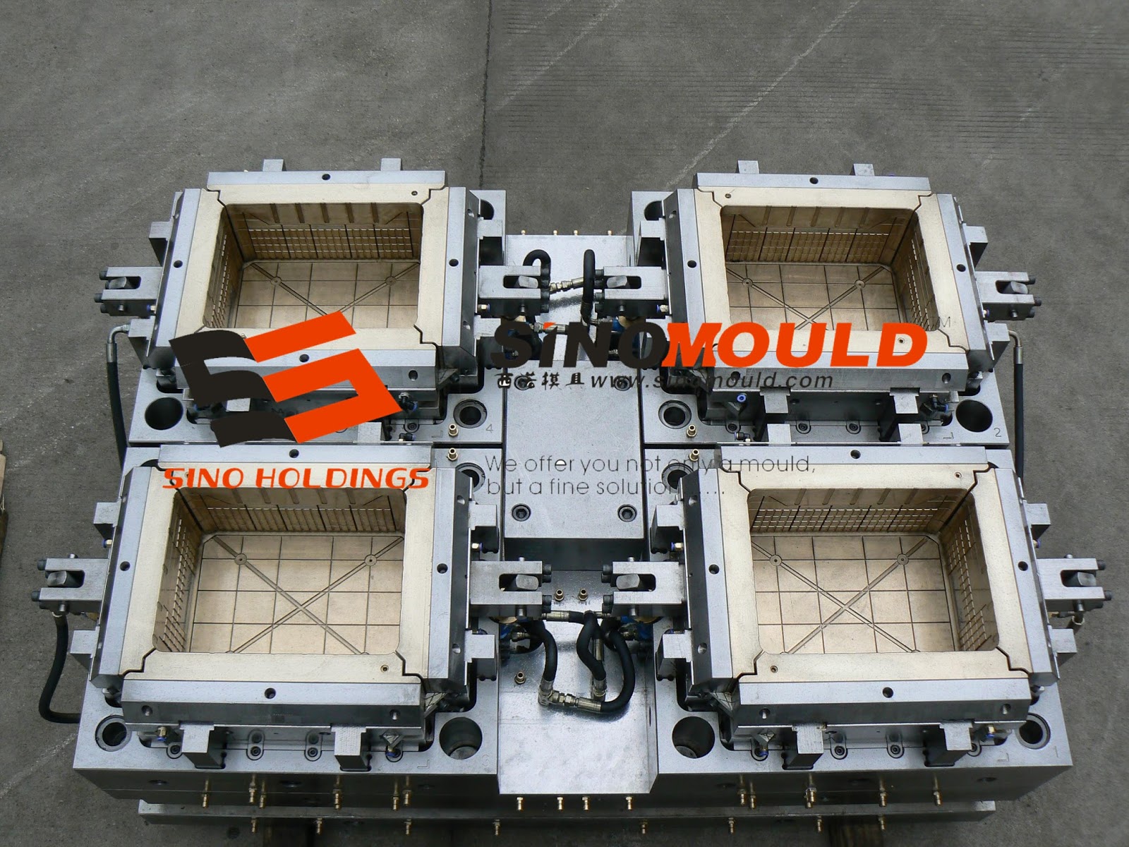 DKM MACHINERY & SINO MOULD Plastic Crate Mould