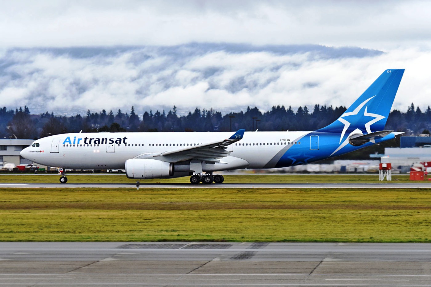 air transat carry on size 2019