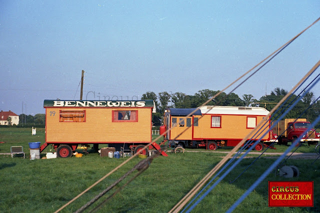 Cirkus Benneweis 1973 Photo Hubert Tièche    Collection Philippe Ros