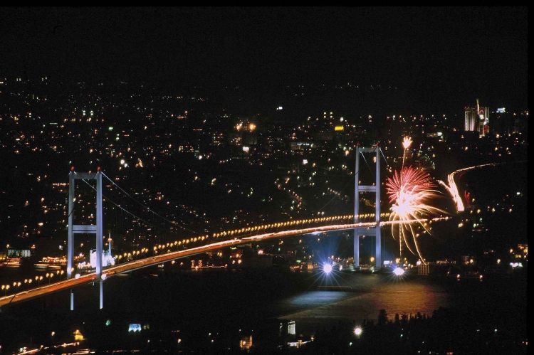 Travel Places Bogazi Istanbul Images 2011