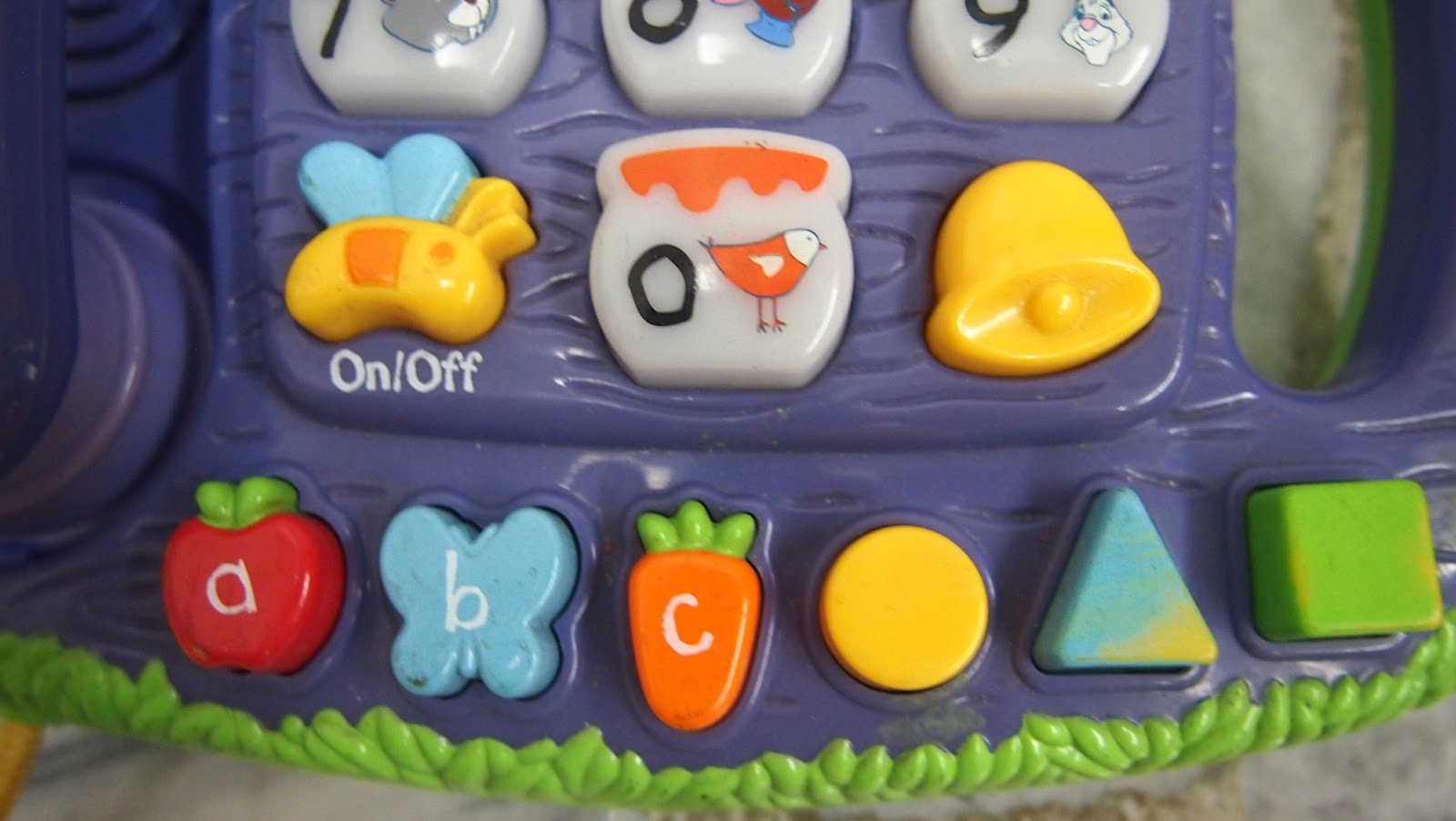 JuaiMurah: Vtech Disney - Winnie The Pooh Teach n Lights Phone