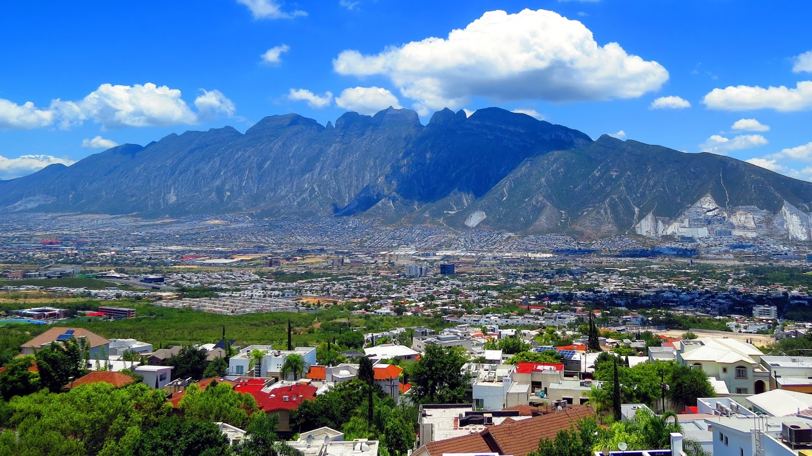 Jose Angel My House In Budapest My Hidden Treasure Chest Golden Grand Piano My Beautiful Castillo