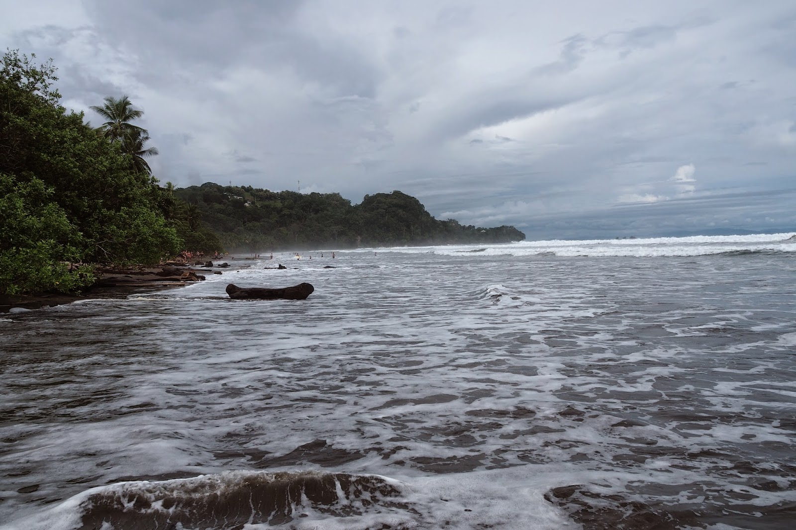 Il cielo blu del Peru' Costa Rica Parque Manuel Antonio. A molti