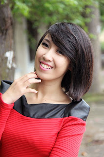 Người đẹp 9x Quỳnh Trân