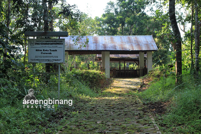 situs kota tanah cerucuk belitung