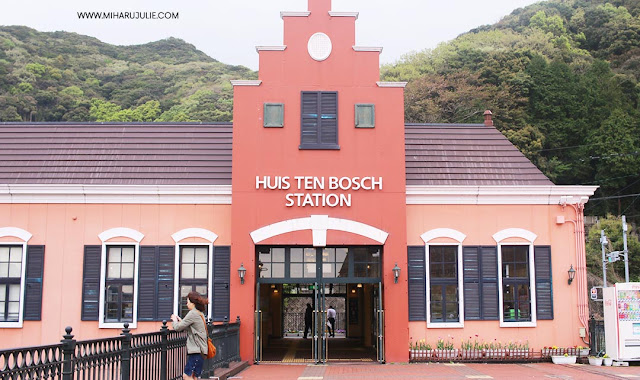 Huis Ten Bosch Nagasaki Travel Guide